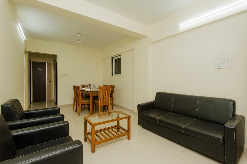 Levender Bough Hotel Mumbai Exterior photo