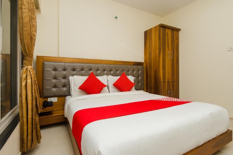 Levender Bough Hotel Mumbai Exterior photo