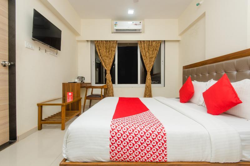 Levender Bough Hotel Mumbai Exterior photo